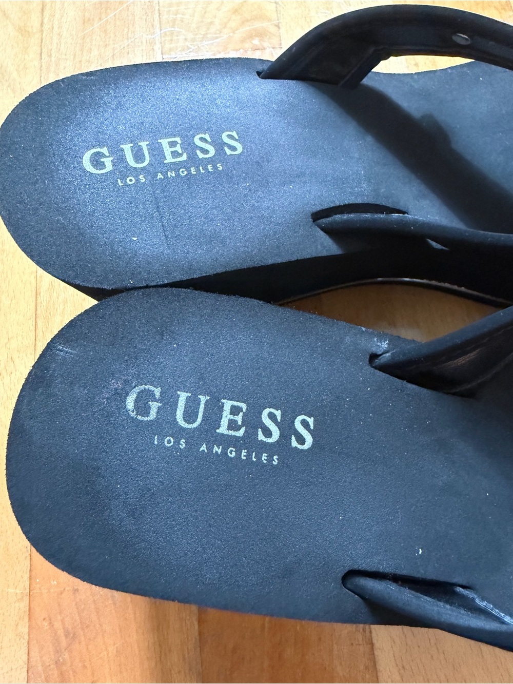 GUESS Black Wedge Platform Flip Flop Sandals Size 9 - Picture 12 of 16